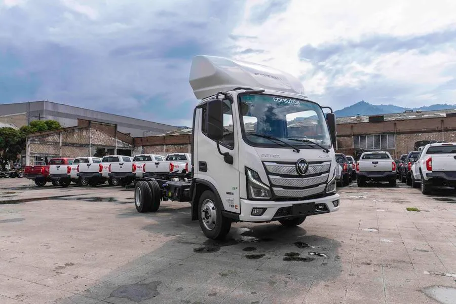 Foton FKR CUMMINS 3.5 TON — foto 1 de 8