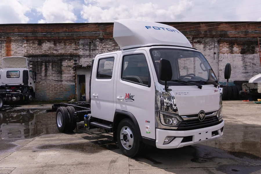 Foton FKR MILER DC 3.3 TON — foto 1 de 8
