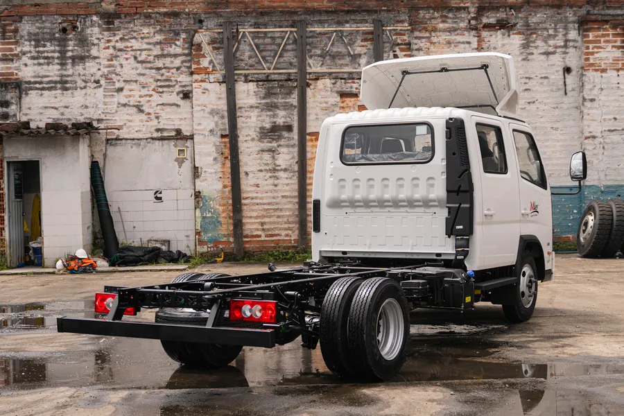 Foton FKR MILER DC 3.3 TON — foto 5 de 8