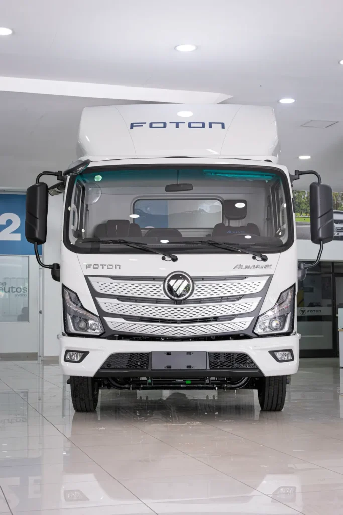 Foton FQR CUMMINS 6.0 TON — foto 2 de 8